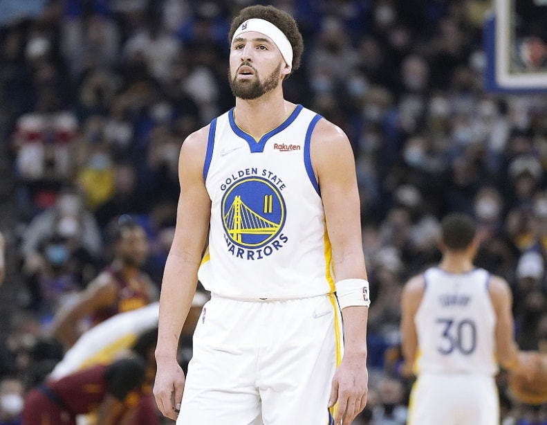 在定位球演 在定位球演