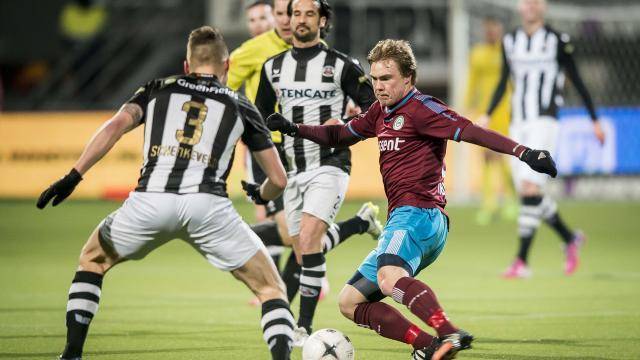 一个比赛平 一个比赛平