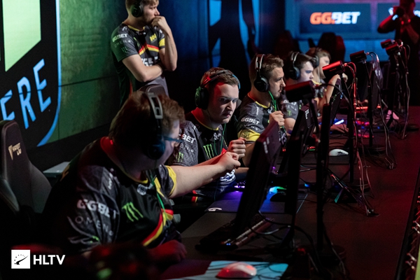 这一判罚瞬 这一判罚瞬